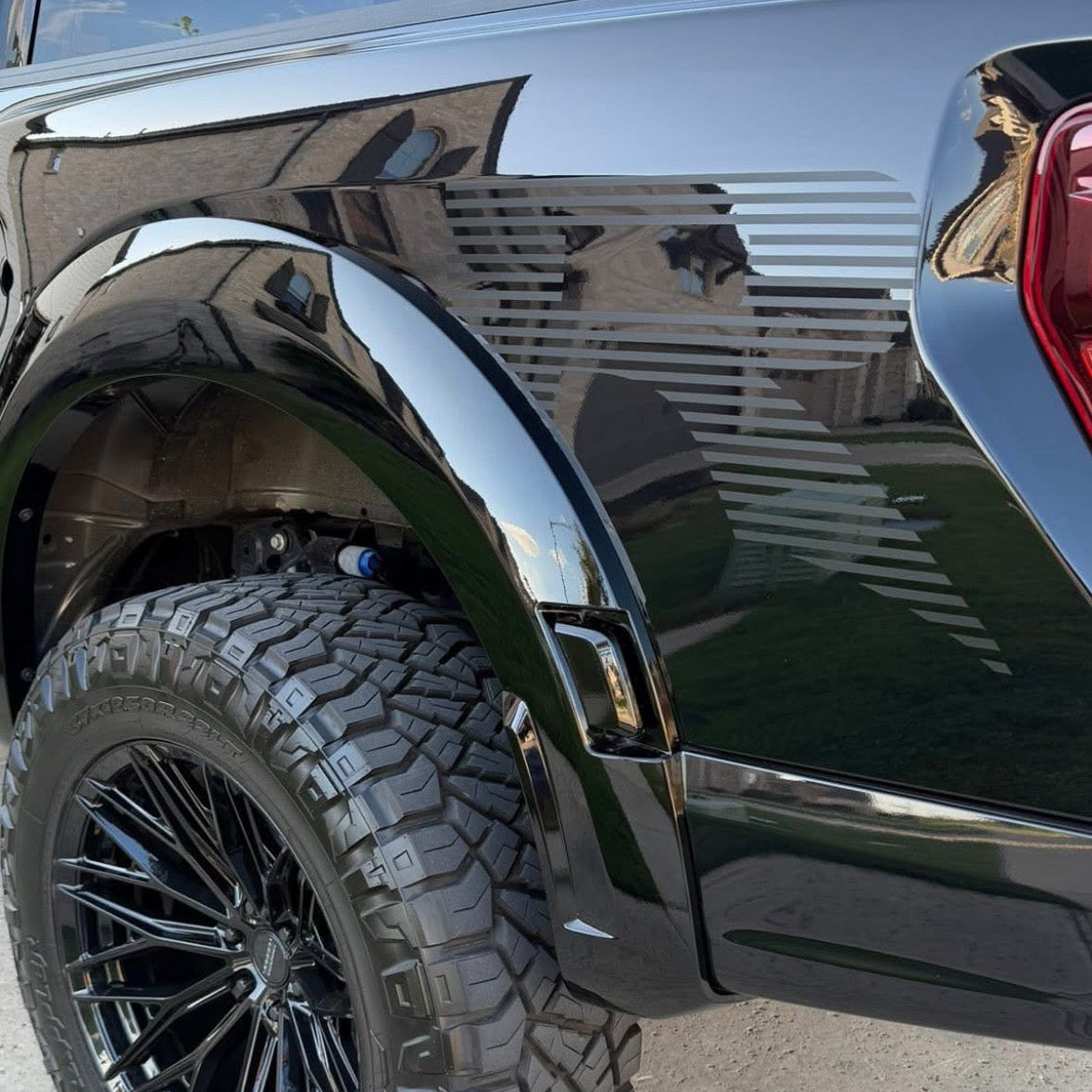 Raptor R Bedside Graphic "R"