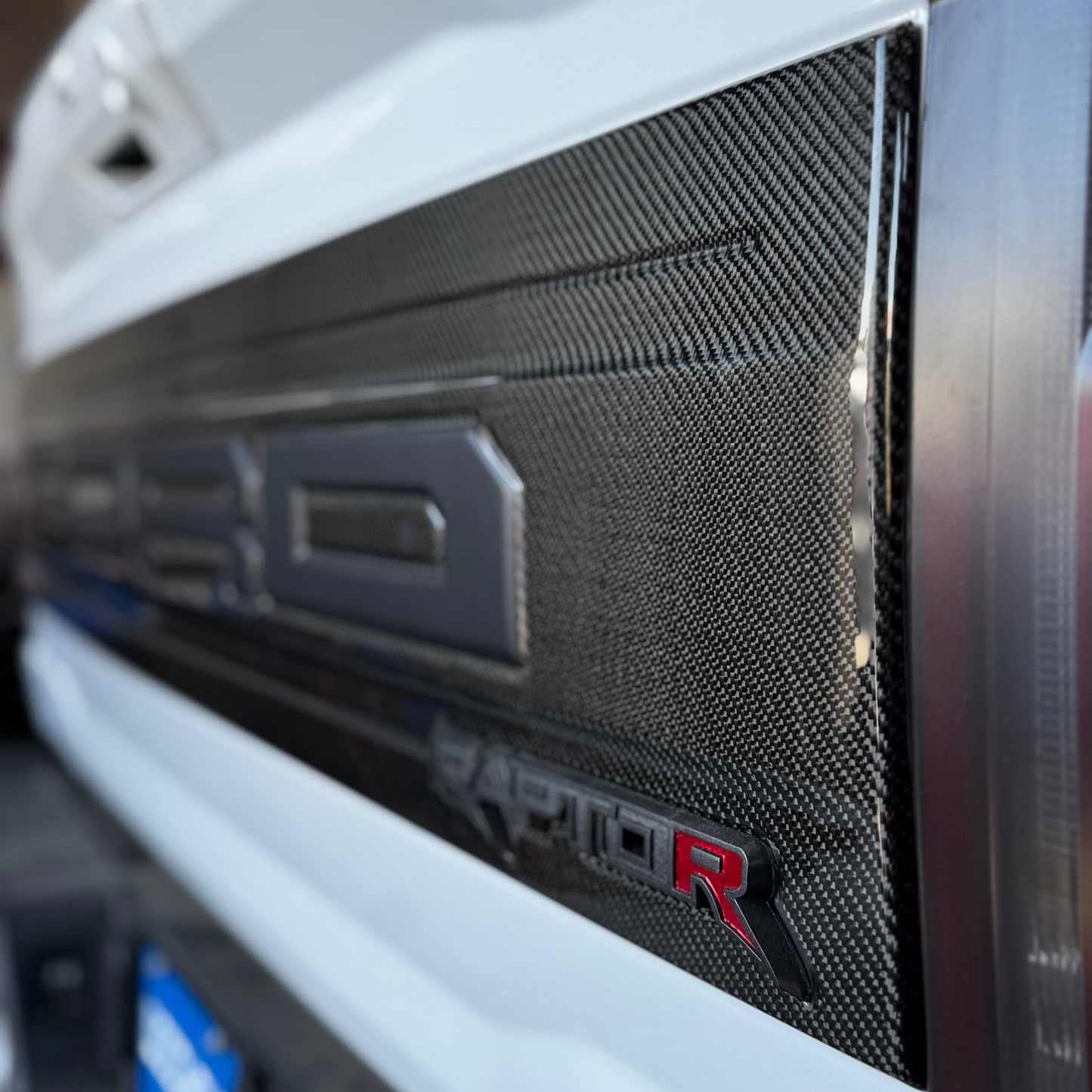 2021-2026 Ford Raptor/R Carbon Fiber Tailgate Panel