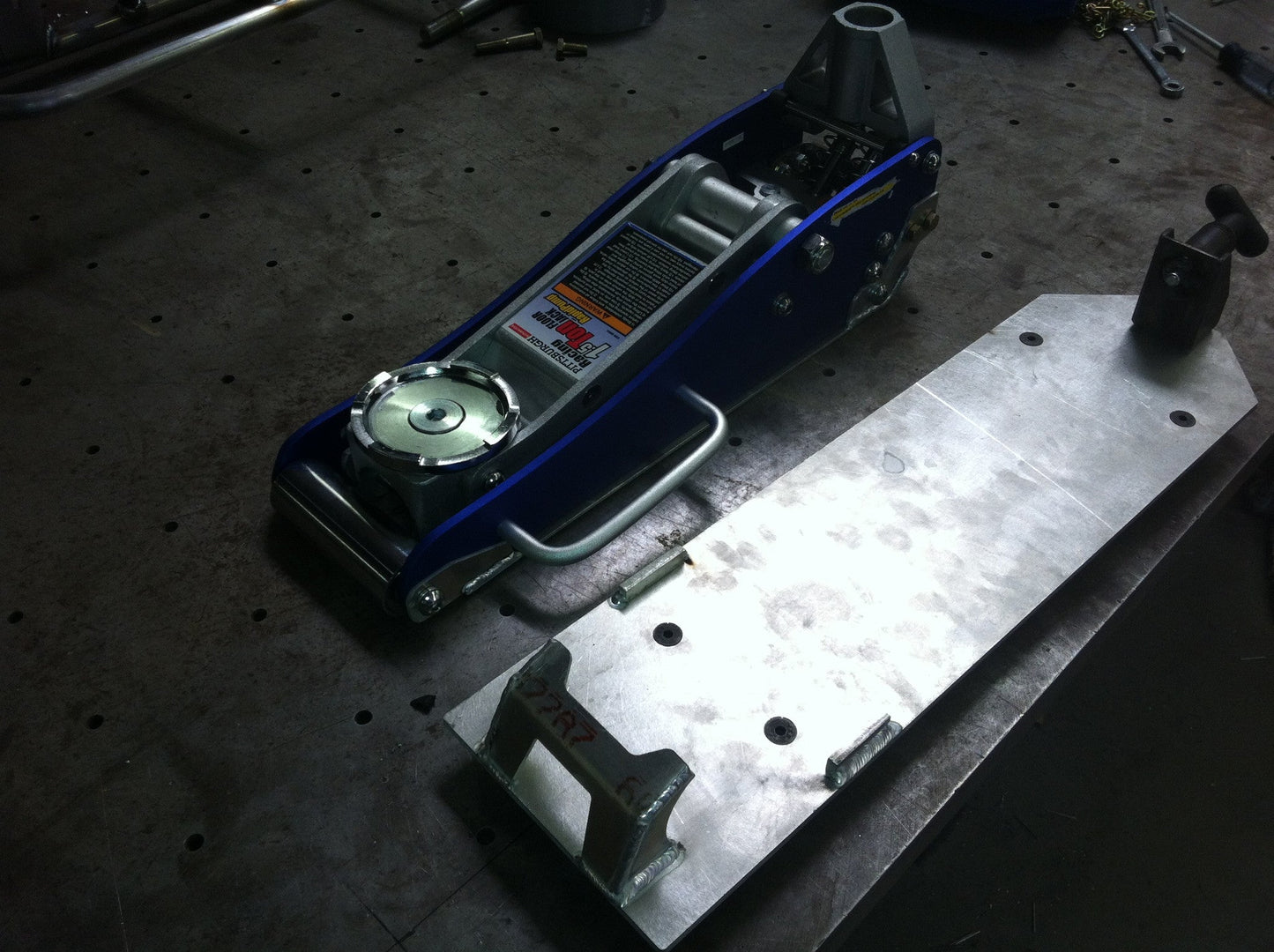 Foutz 2.5 Ton Quick Release Jack Kit