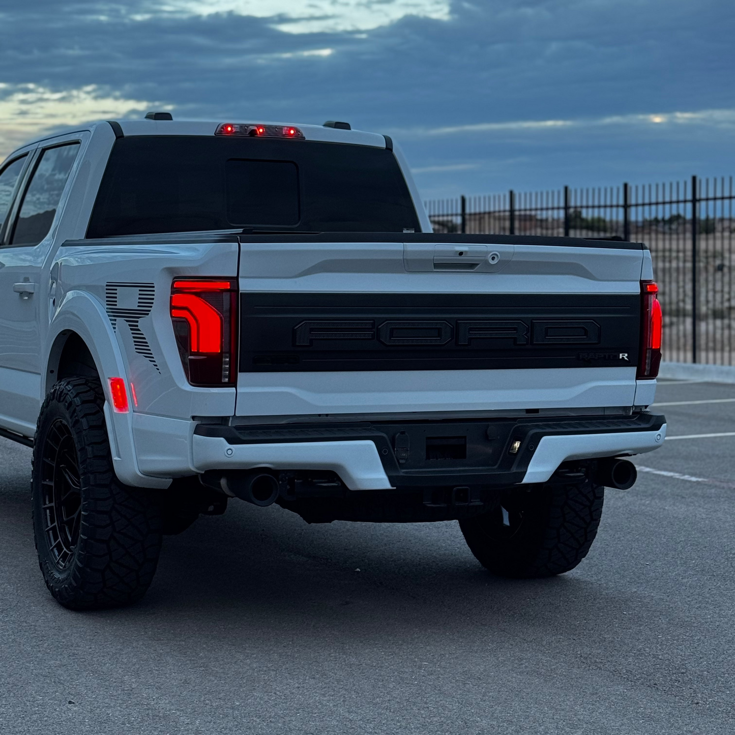 Raptor R Bedside Graphic "R"