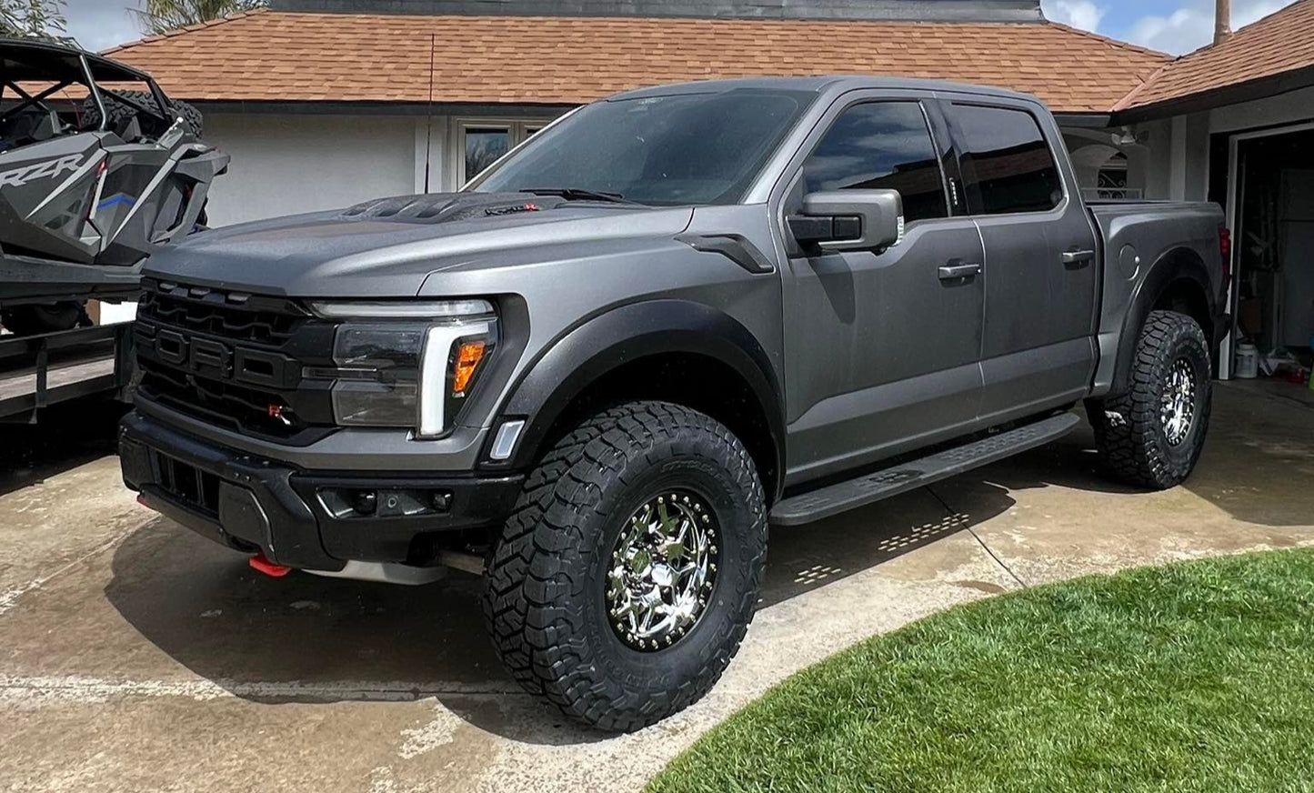 Mazzulla Enzo Forged Beadlock / 17x9