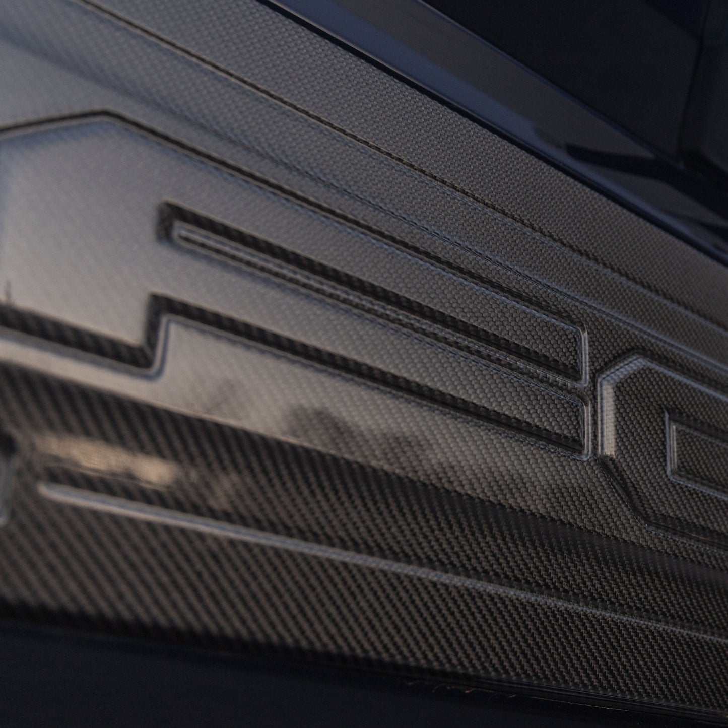 2021-2026 Ford Raptor/R Carbon Fiber Tailgate Panel