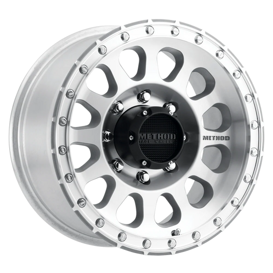 Method MR315 18x9 +18mm Offset 8x6.5 130.81mm CB Machined/Clear Coat Wheel