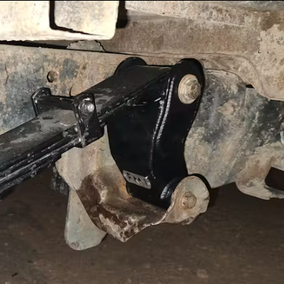 Gen 1 Ford Raptor Shackles by Foutz Motorsports - MIG Welded