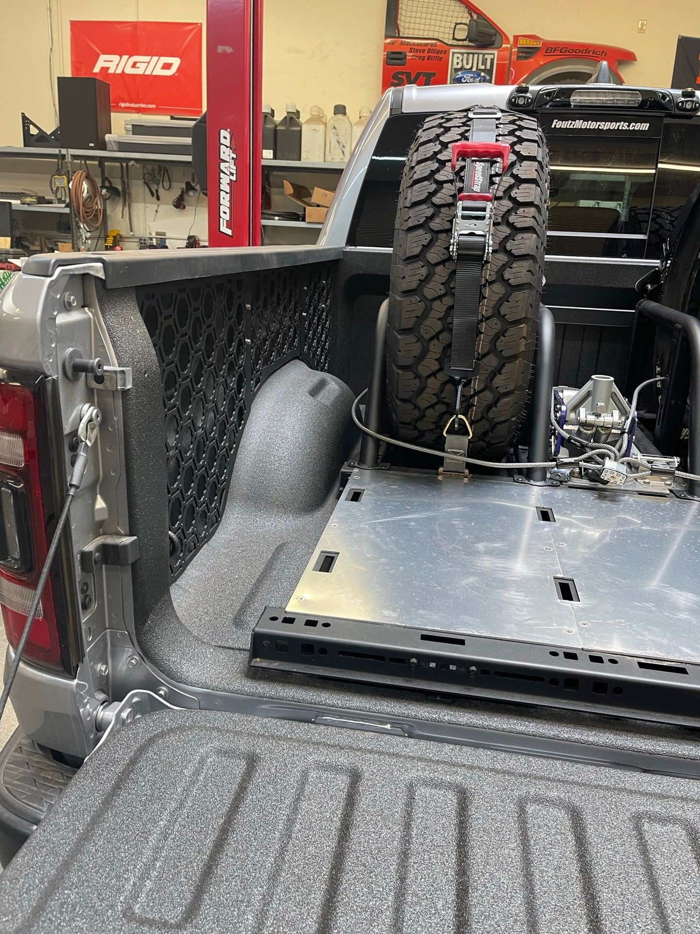 Ram RHO - Bed Organizer Panel kit - one side